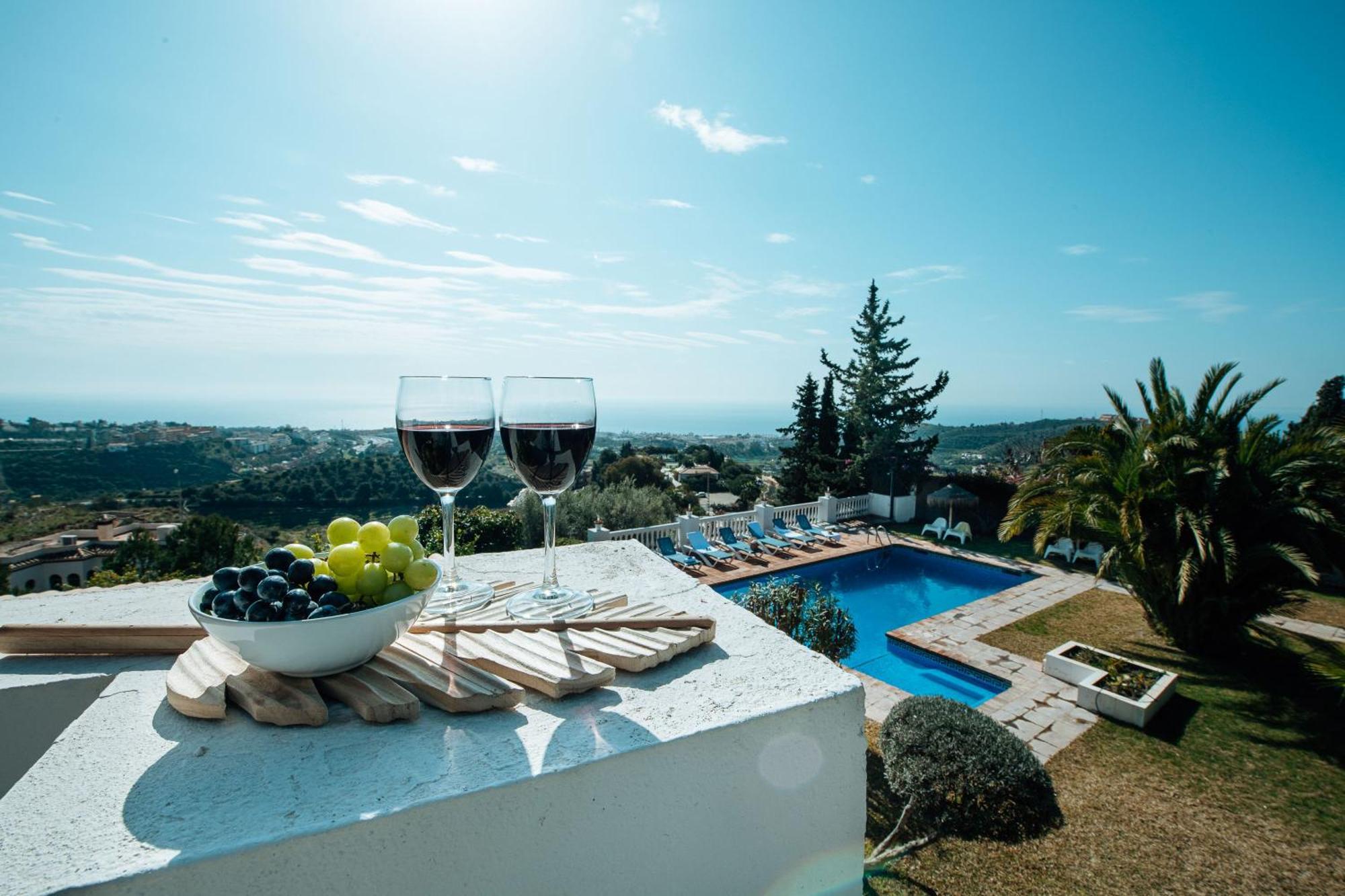 Gran Villa Con Vistas Al Mar Y Piscina Privada 말라가 외부 사진